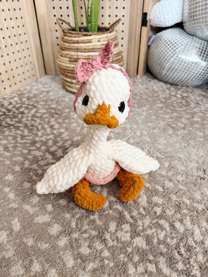ITTY Nellie the Gosling Snuggler+Stuffie Crochet Pattern