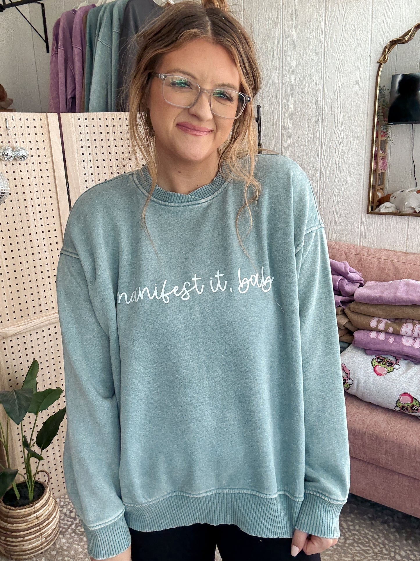 Minimalist “manifest it, babe” Oversized Sweater